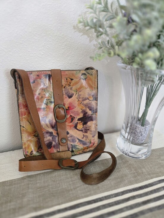 Patricia Nash Handbags - Patricia Nash Venezia Italian Leather Crossbody Bag